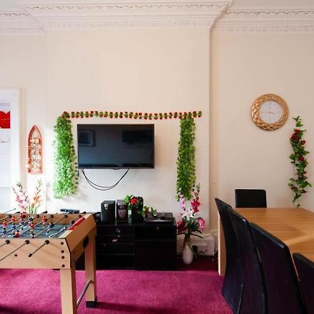 Edinburgh Central Roomz Aparthotel Ngoại thất bức ảnh