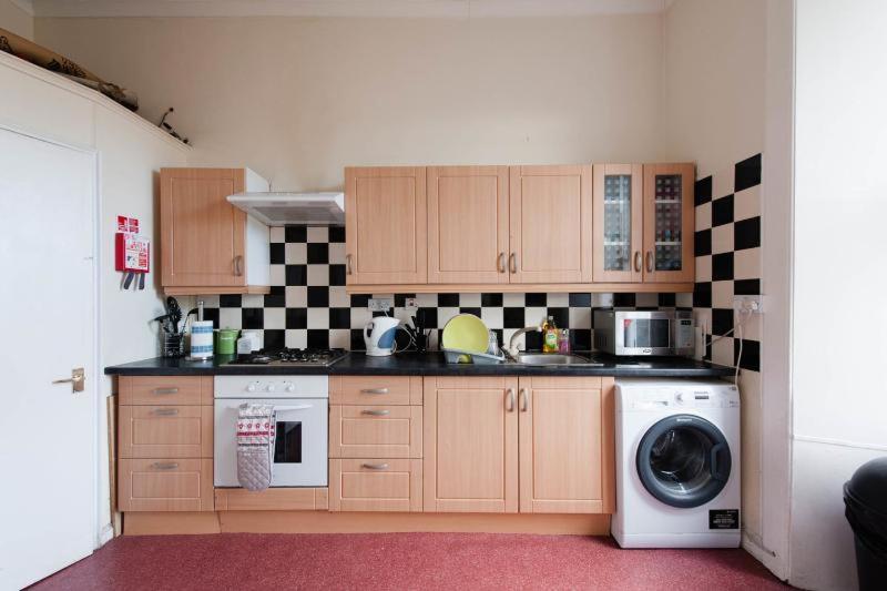 Edinburgh Central Roomz Aparthotel Ngoại thất bức ảnh