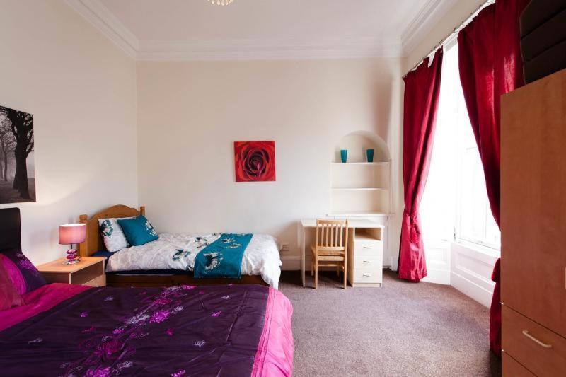 Edinburgh Central Roomz Aparthotel Ngoại thất bức ảnh